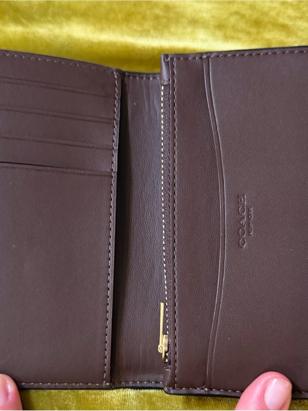 Coach Essential Slim Card Case - Picture 3 of 3
